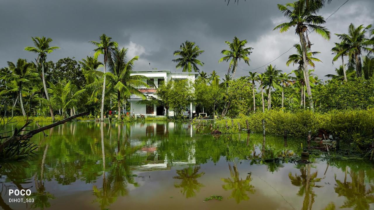 Aqua Green Home Stay Munroe Island 외부 사진